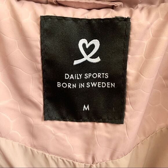 Daily Sports of Sweden Lavender Pink Padded Zip Up Vest Size Medium - Picture 6 of 7